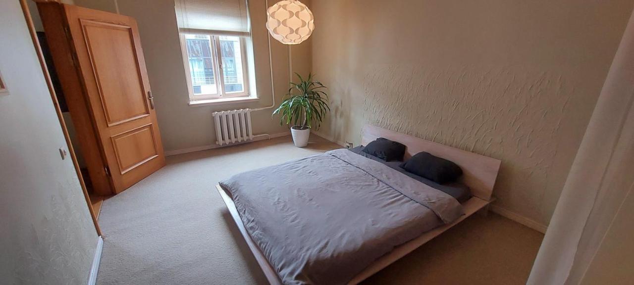Perfectly Central Apartment 5 Min To Old Town & Art Noveau. Рига Экстерьер фото